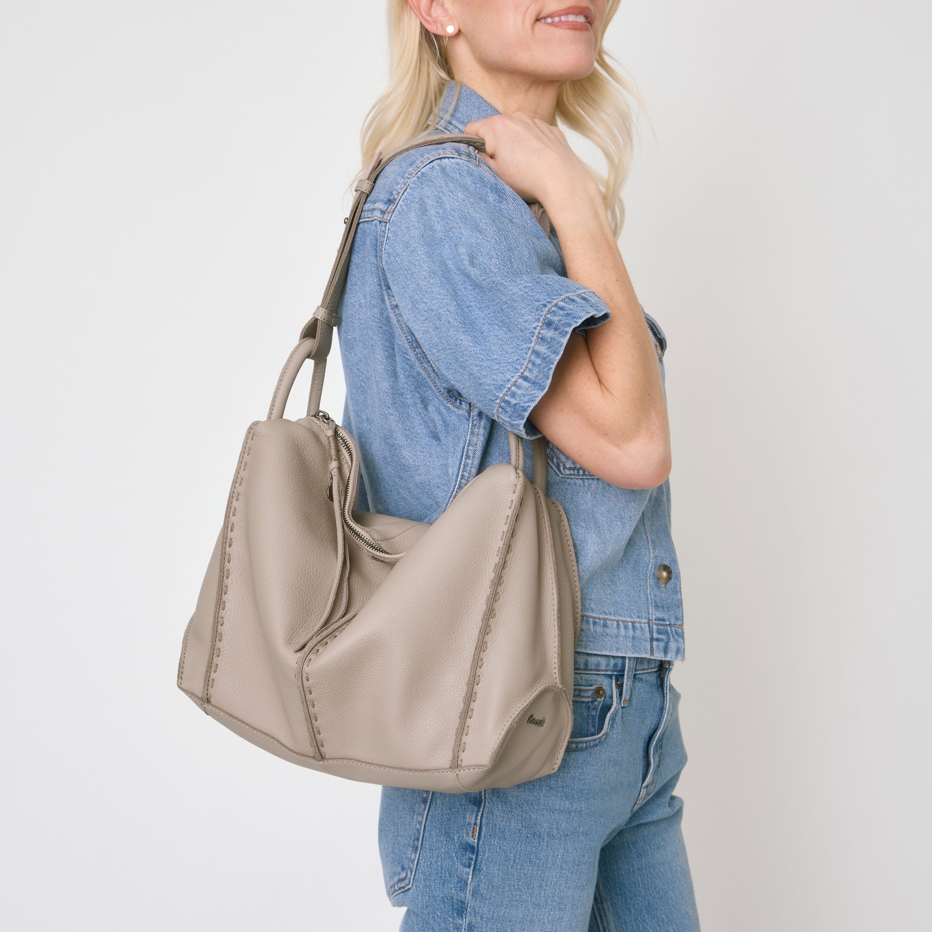 The Sak Los Feliz Hobo - Leather - Sand