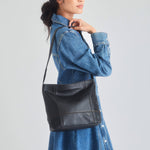 The Sak De Young Hobo - Leather - Black