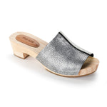 The Sak Ella Clog Sandal - Leather - Dark Silver