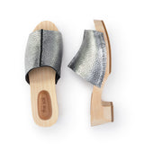 The Sak Ella Clog Sandal - Leather - Dark Silver