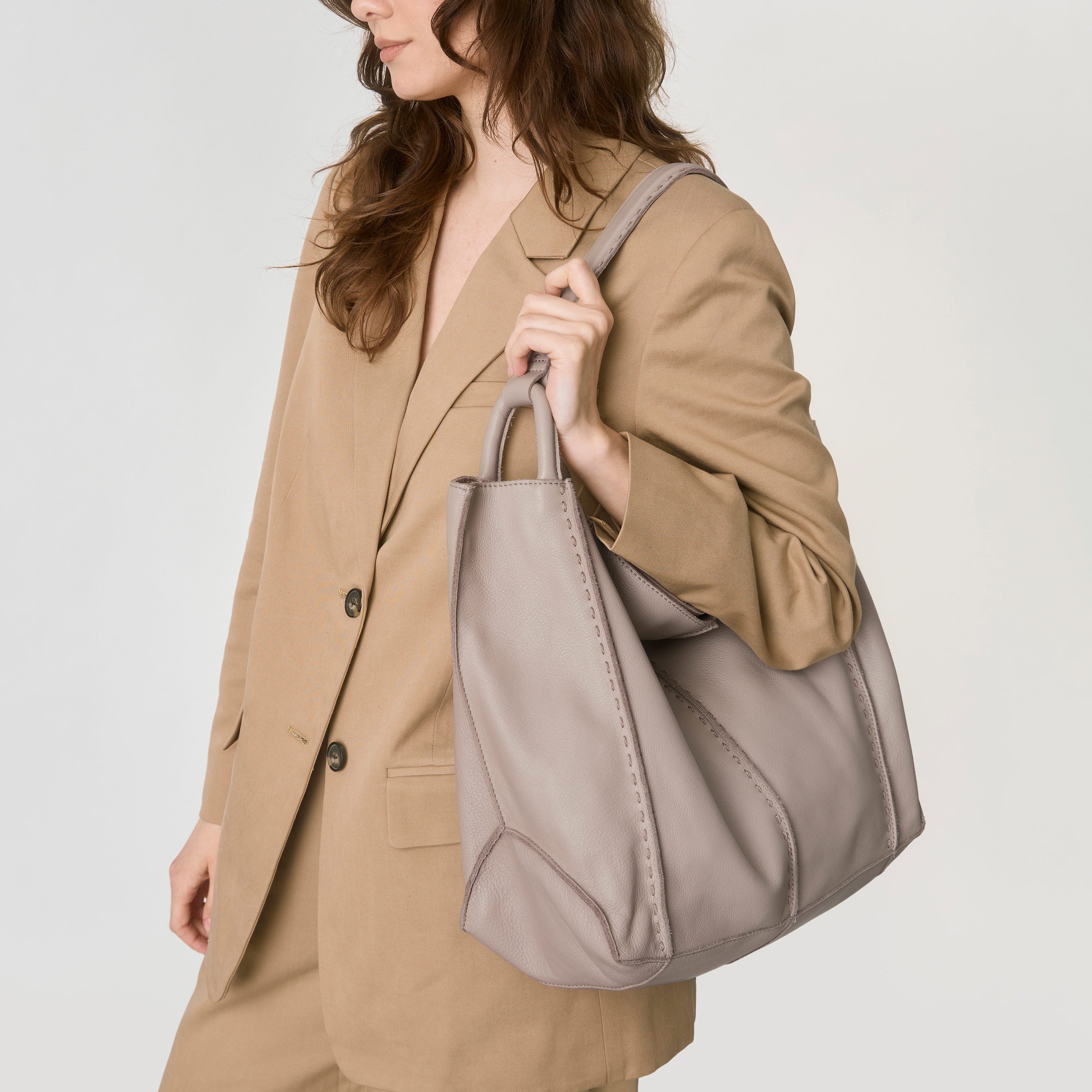 The Sak Los Feliz Large Tote - Leather - Sand