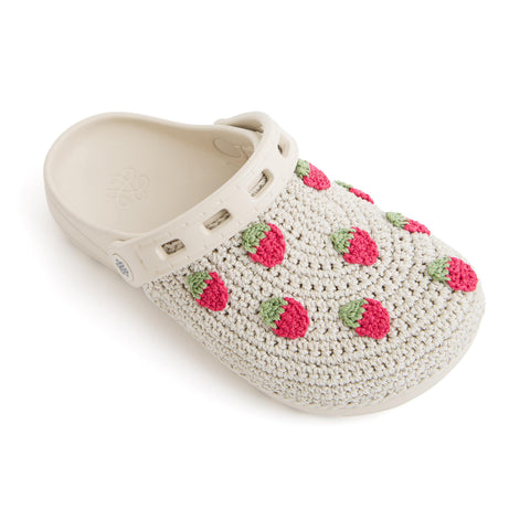 The Sak Bolo Eva Clog - Hand Crochet - Natural Strawberries