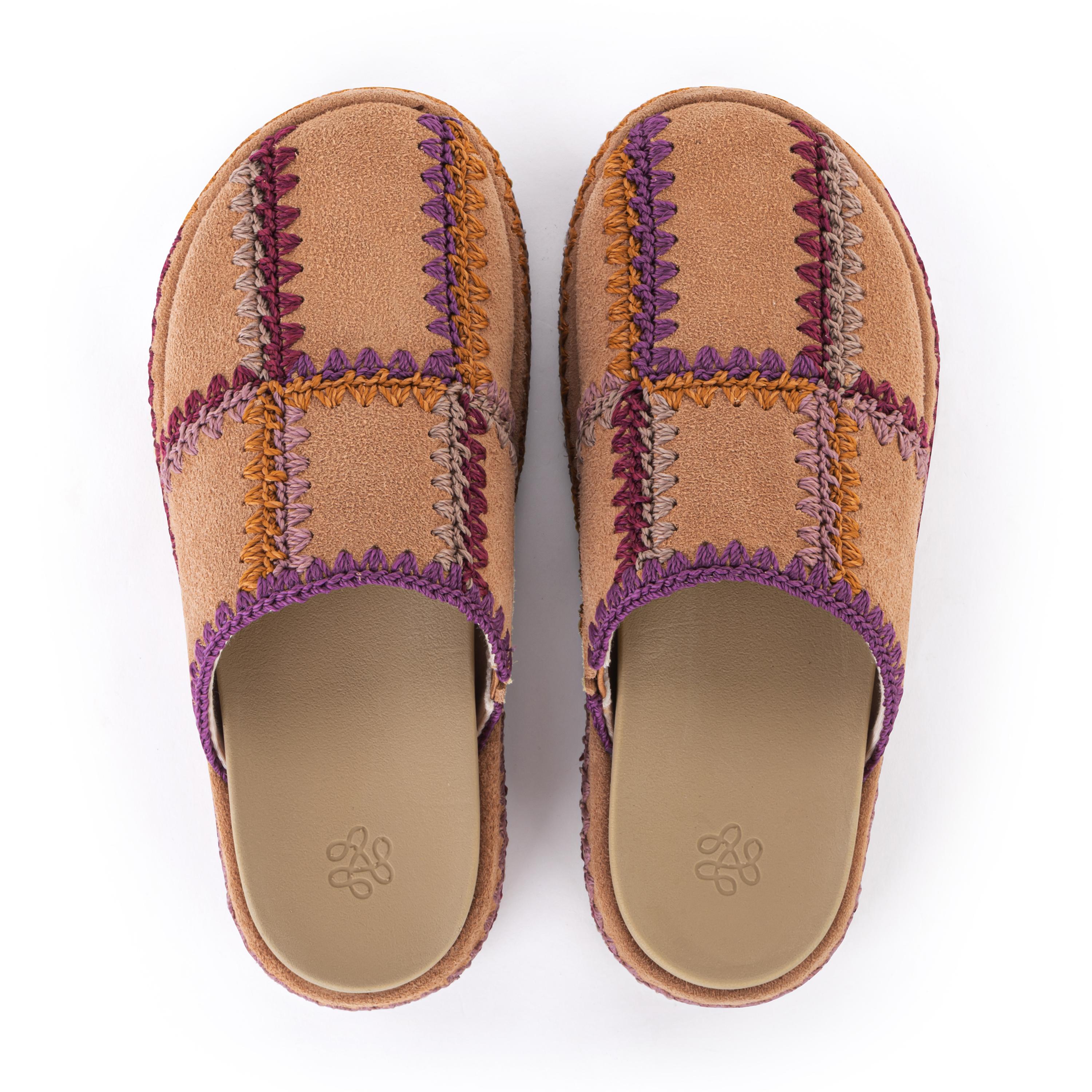 The Sak Bryn Platform Clog - Leather - Harvest Suede Patch