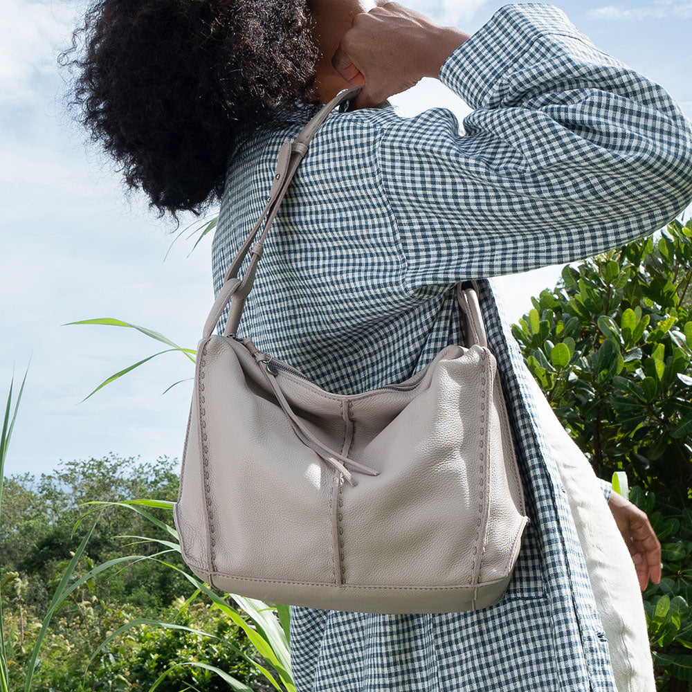 The Sak Los Feliz Hobo - Leather - Sand